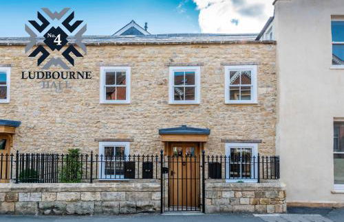 No.4 Ludbourne Hall - Foto 1