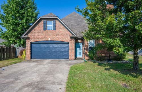 Quaint homey cottage style home in Harvest - Photo 36