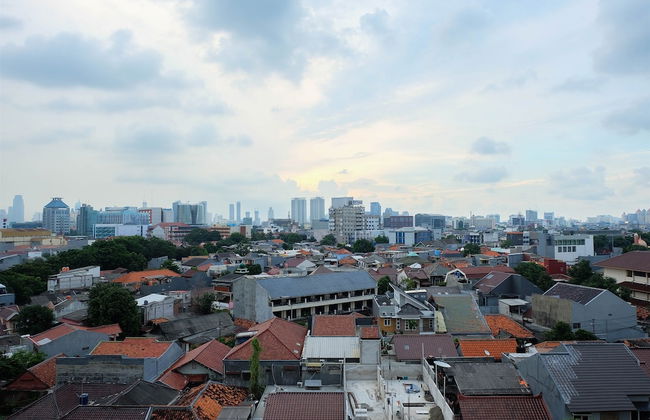 Cozy 2BR Salemba Residence Apartment - Foto 42