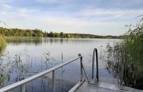 Lakefront Studio - Teil der HolidayEscapes Kollektion - Foto 2