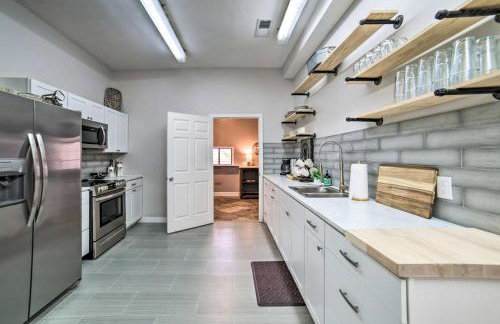 Starkvegas Clubhouse about 2 Mi to MSU Campus! - Foto 17