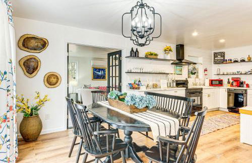 Deck, Fire Pit and Pool Access at Poconos Retreat! - Foto 7