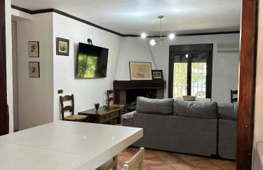 Spacious villa with private pool in Villamartin - Foto 25