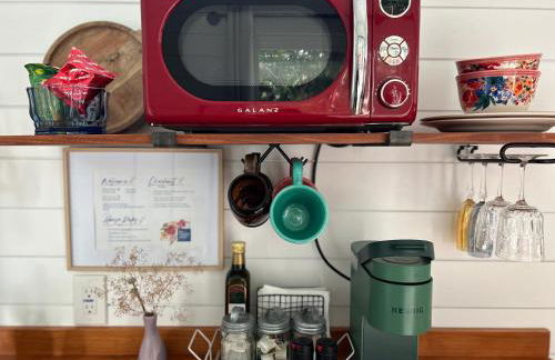 Entirely Private Tiny Home - 1 Mile to UF - Photo 2