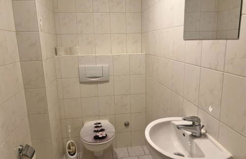 Gegenüber vom Theater - Foto 18