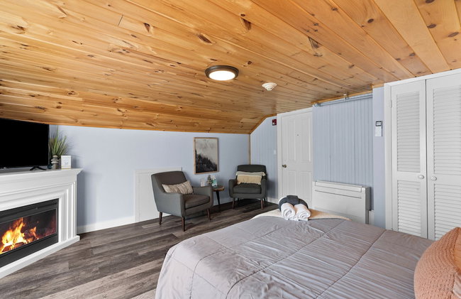 TuckAway Suites at East Branch - Foto 47