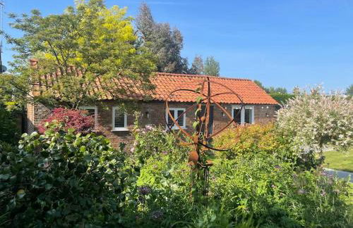 The Old Stable, Rustic Charm Modern Comforts - Foto 15