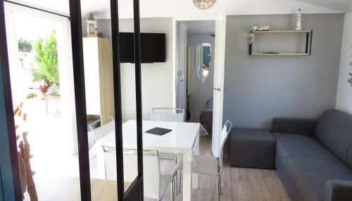 Résidence avec piscine, chalet pour 6 - Foto 2