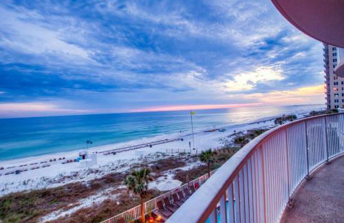 Fantastic Private Complex -Beachfront 2BD Ocean Villa! Gorgeous Amenities - Foto 42