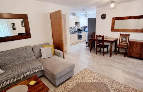 Spacious two bedroom apartment with one parking space - Foto 1