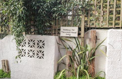 The White House - Photo 27