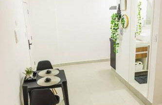 Studio no Edifício Everest lindíssimo a somente 200 mts praia excelente localização - Foto 3