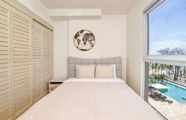 Surfside Beachfront Suites by Playa Caracol Resorts - Foto 25