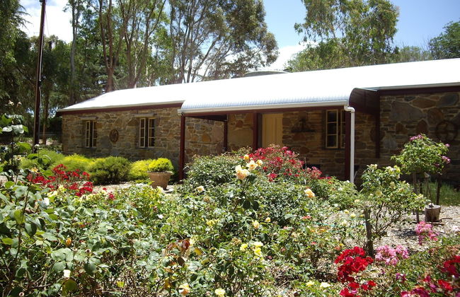 1860 Wine Country Cottages - Photo 22