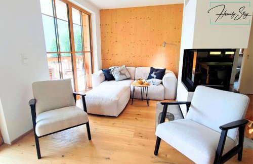 Homely Stay AlpenPanorama-Chalet mit eigener Sauna, Kamin und Bergblick - Foto 1