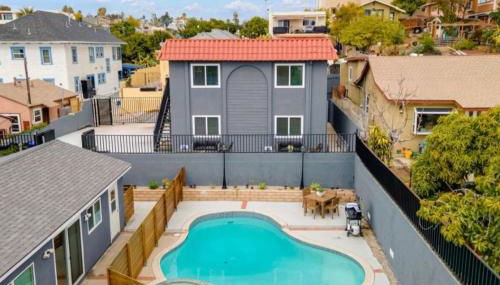 Leyla Pool Spa Min to Downtown Freeways Beaches - Foto 4