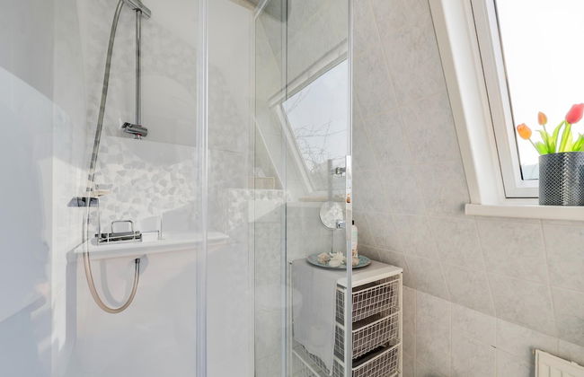 Relax in Your Holiday Home With Sauna, Near the Beach of Noordwijk - Foto 23