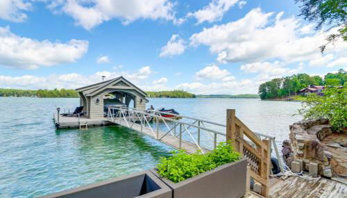 Waterfront Escape on Blue Ridge Lake with Dock! - Foto 2