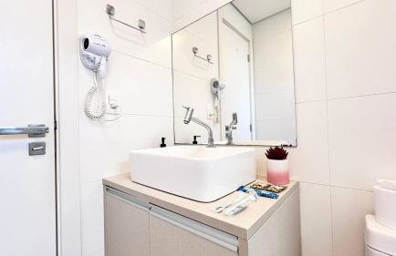 Viva em um Resort Paradisíaco na Brava 100m do Mar - Foto 21