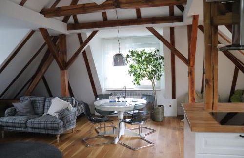 Green Caroline - Photo 6