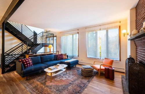 Private Berkshires Home On 5+ Acres Rustic & Chic - Foto 1