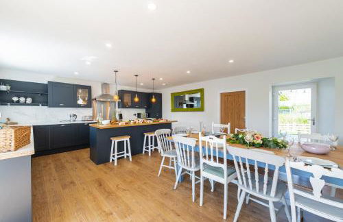 Nether Newton - Sleeps 12, Hottub, Sauna, Private Garden - Foto 18