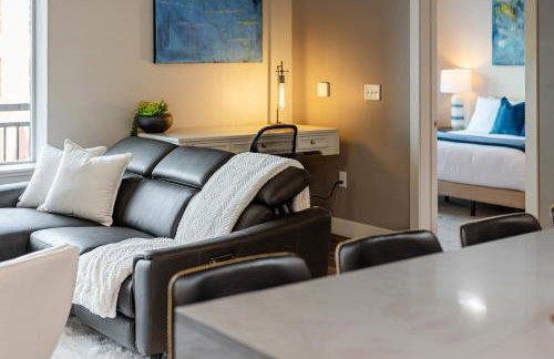 Convention Ctr Style-2BR Pool,Hot Tub,Gym,Theatre - Foto 16