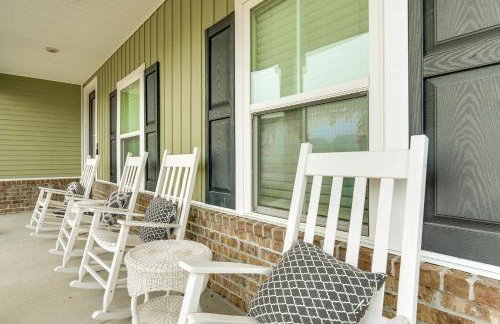Community Pool! Family-Friendly Savannah Retreat - Foto 33