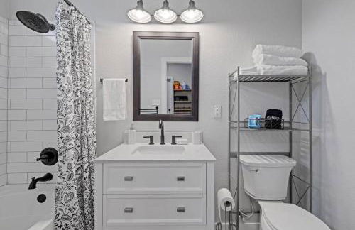 Cowboy Pool 2 mins 2 Silos & Cameron Park - Photo 34