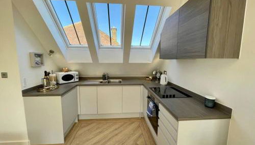 1 The Salt Yard, Whitstable - free parking, centre of town, 2 min walk to beach - Foto 5, stove, dishwasher, pet friendly, toaster, minibar