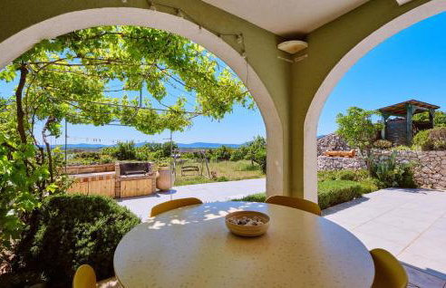 Gorgeous Home In Punta Kriza With Wifi - Foto 2