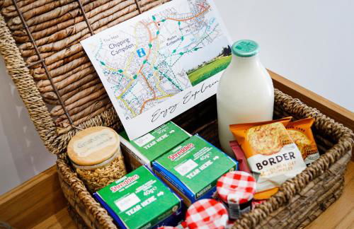 Castle Hideaway in the Cotswolds - Photo 22