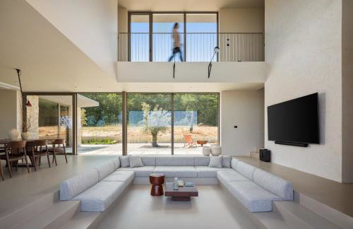 Villa bOx in Central Istria for 14 persons with wellness, 54 m2 heated pool, & kids playground - Foto 18