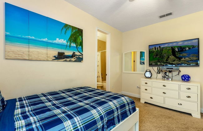 Stunning Large 7 bed Home With Private Pool, Spa, Balcony, Cinema Room, Fitness Suite and Able to see the Disney Fireworks - 467 - Foto 8