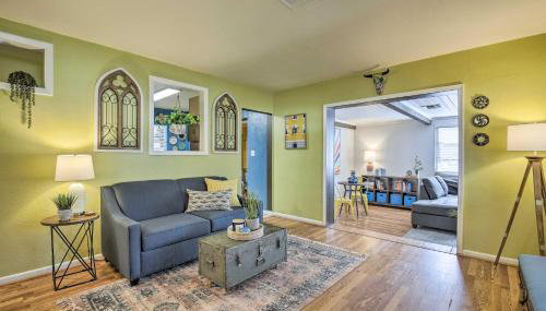 Tropical Palm Harbor Retreat with Lanai and Patio! - Foto 5