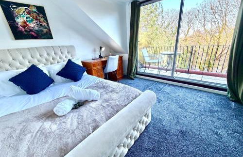 Indoor Heated Pool - Large Family Home - Sleeps 12 - Near Bournemouth Beach - Photo 24