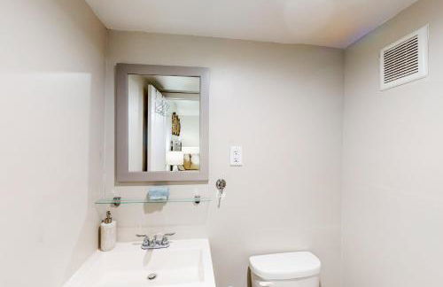 The Sailor's Perch, Unit 2 - Foto 13