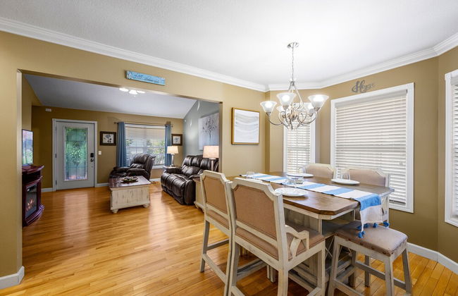 Bradley Bungalow Sleeps 11 Sevierville - Foto 25