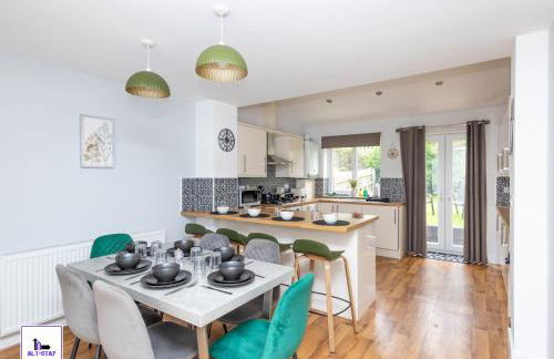 Greenwood by Alt-Stay - 4 Bed 2 Bath Home - Parking, WiFi & Smart TV In All Bedrooms - Contractors & Relocations - Weekly & Monthly Rates - Foto 20