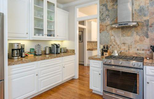 Exceptional, Hot Tub, Pickleball, Close to Town! - Foto 19