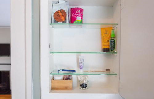 Sunny efficiency in historic home - Foto 22