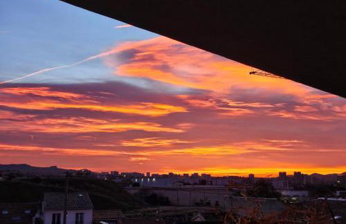 Appartement confortable avec accès rapide vieux port - Foto 12