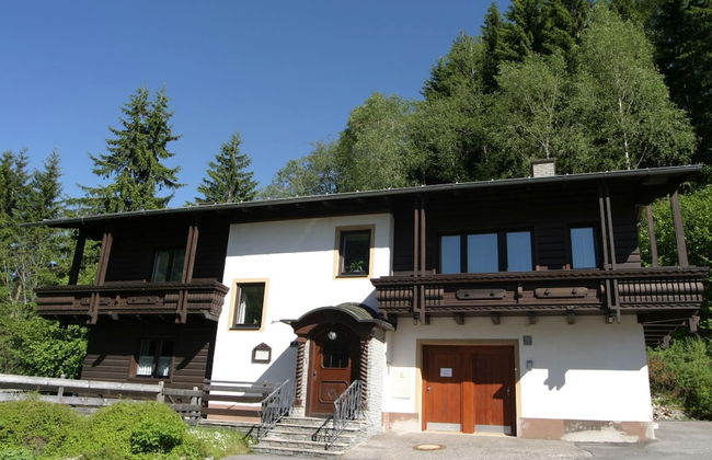 Cozy Apartment near Ski Area in Bad Kleinkirchheim - Photo 32