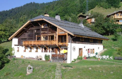 2 spacieux appartements dans une ferme rénovée face au MontBlanc - Foto 2