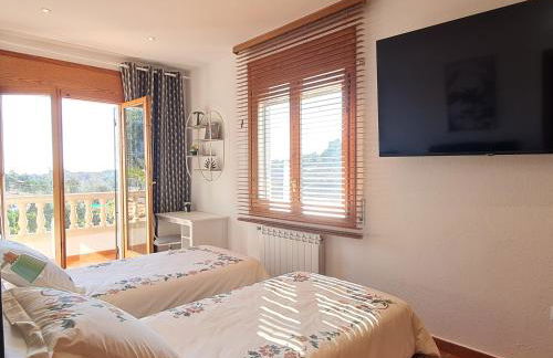 VILLA ARBUCIES with private pool - Foto 11