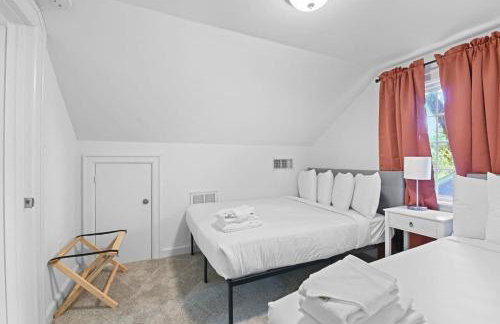 Near University & Dining- Garden District Dwelling - Foto 21