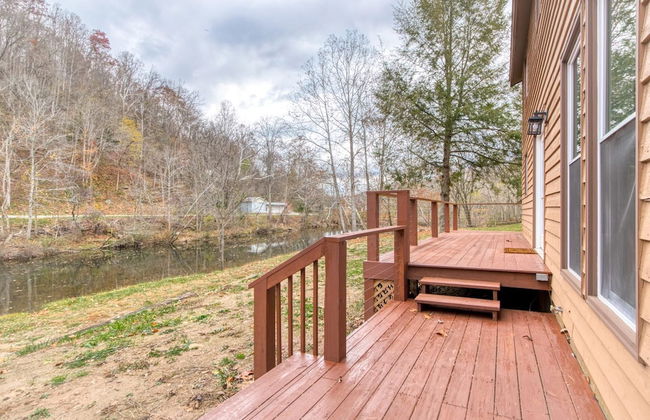 4BR Lodge on Wolf Creek – Fishing, Hiking, New River Fun & Hokie Weekends - Foto 55