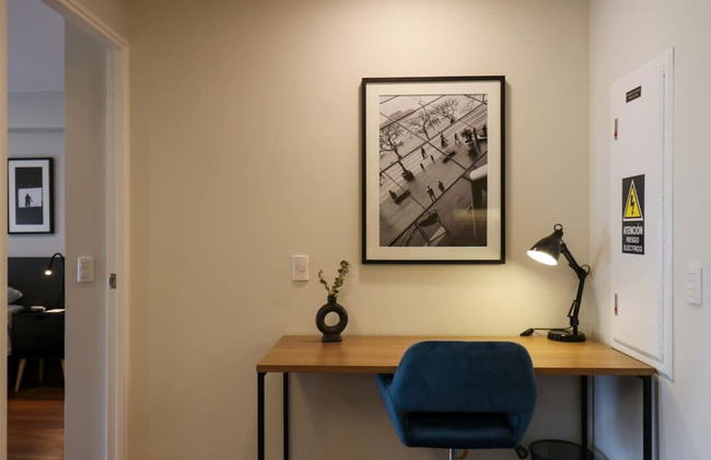 w Spectacular 1BR With Balcony in Miraflores - Photo 35