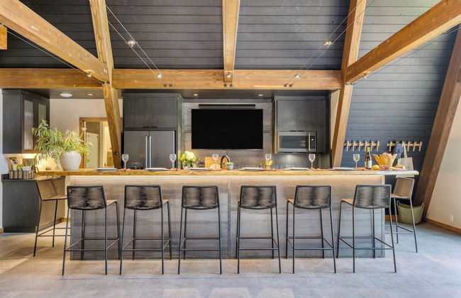 Lazy River Glamp-house by Avantstay Newly Built, Luxe Indoor-outdoor Living - Foto 4