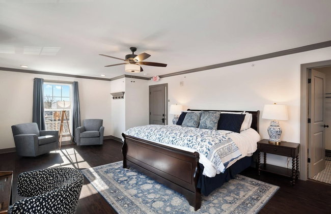 Park House on Main - Photo 5